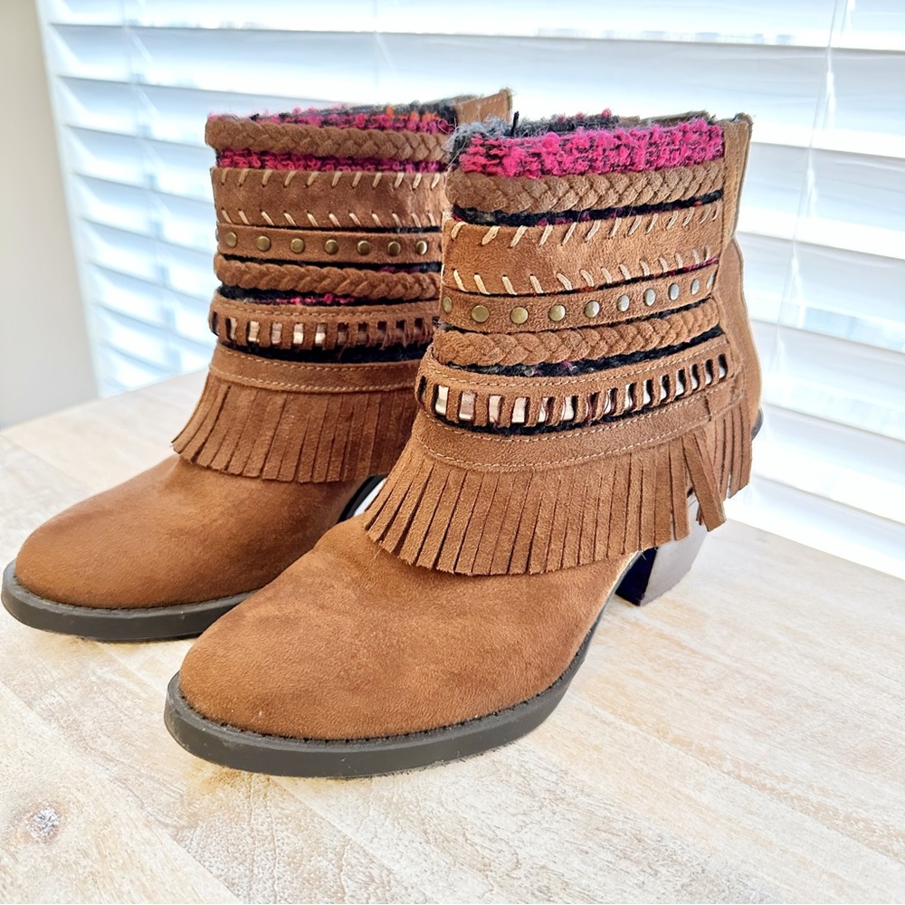 Mudd multi strap fringe ankle boots in cognac faux suede-Boho, Western, Festival